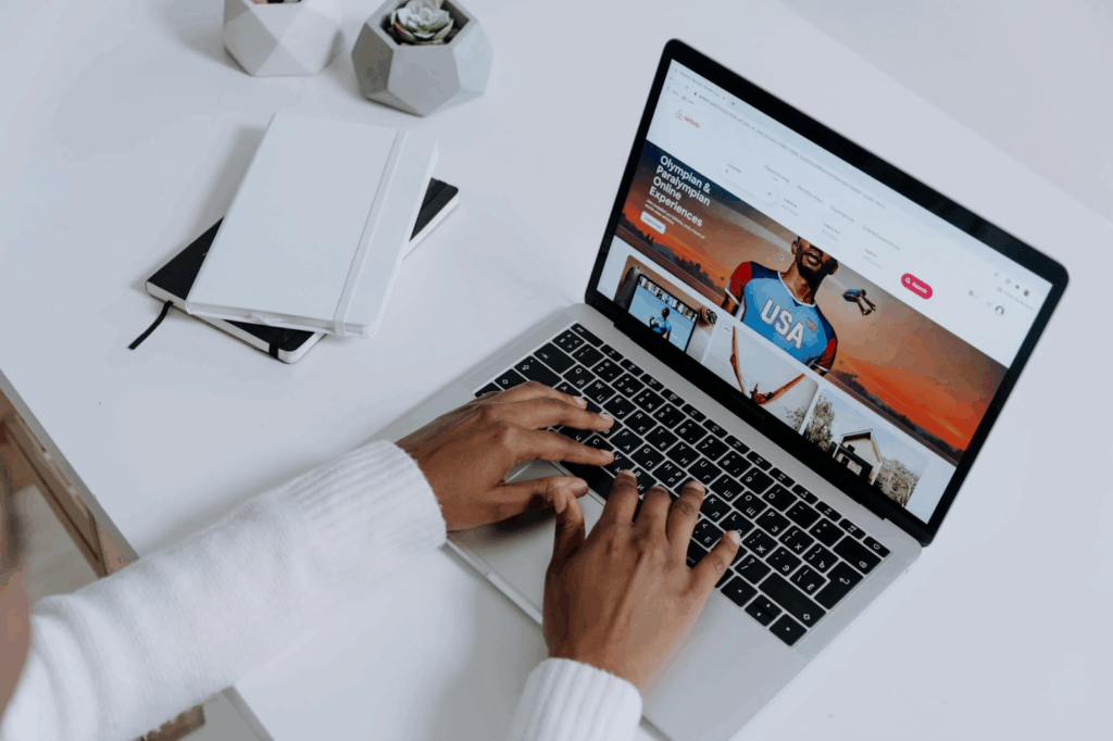 menjadi host airbnb